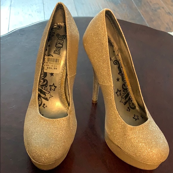 Sparkly heels - Picture 2 of 3